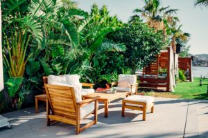Read more about the article How to choose furniture for the garden?